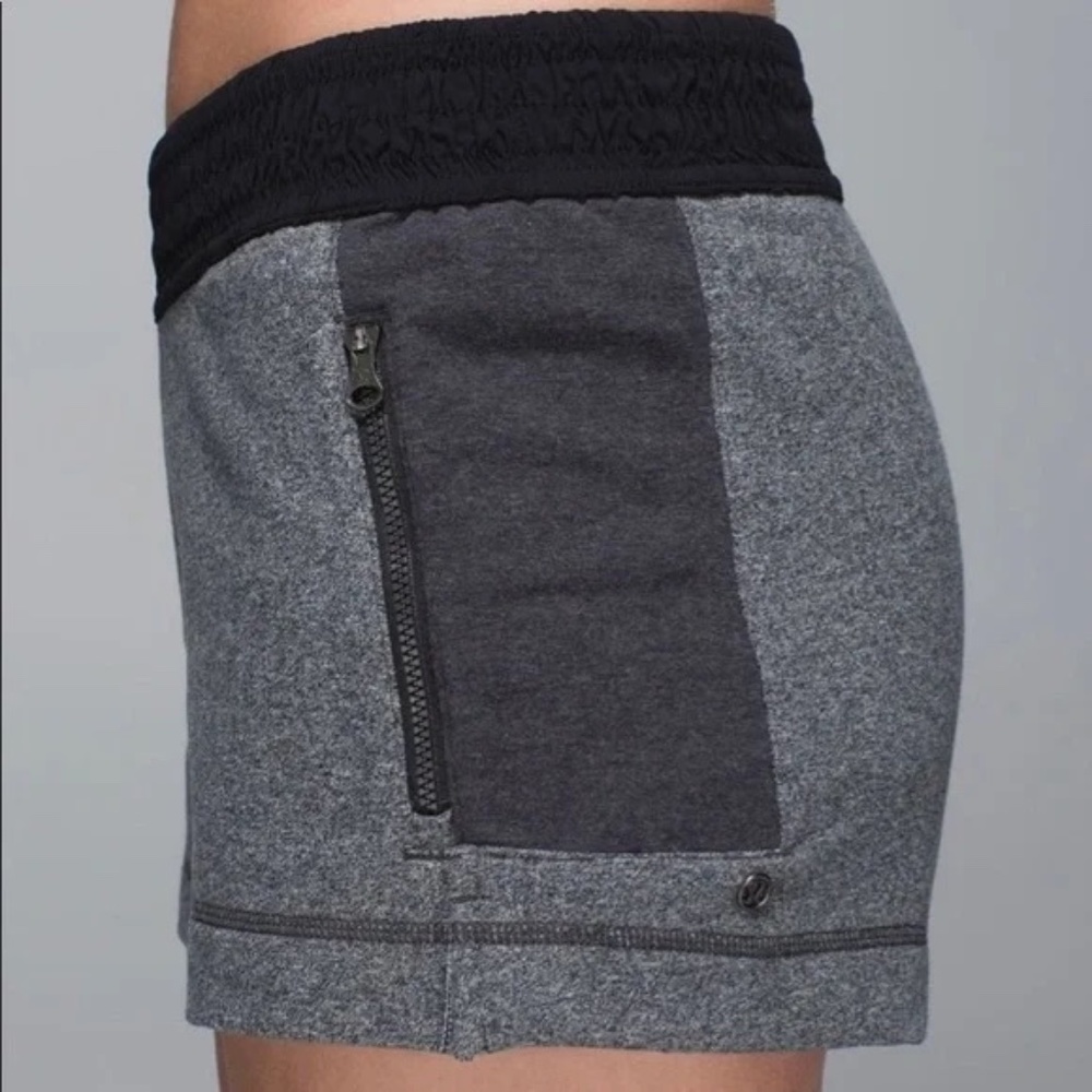 Lululemon All In Short - Picture 3 of 8